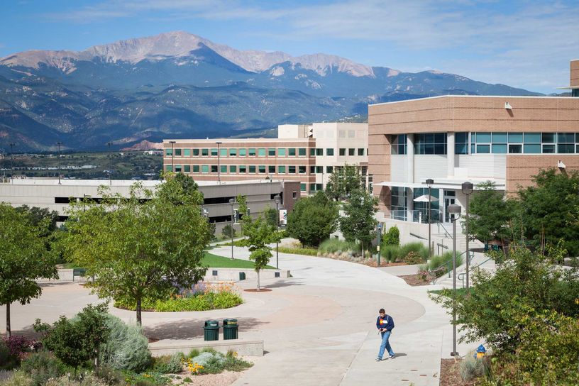 uccs and pikes peak